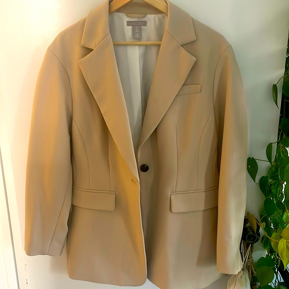 Medium size 42 oversized khaki cream blazer H&M